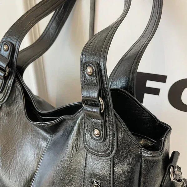 Bianca | Stylish Zip Detail Shoulder Bag