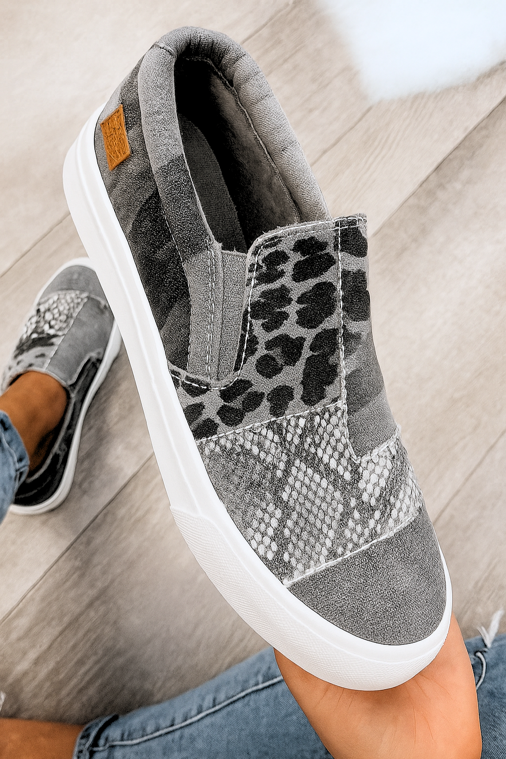 Noemi™ | Trendy, easy-to-wear slip-ons