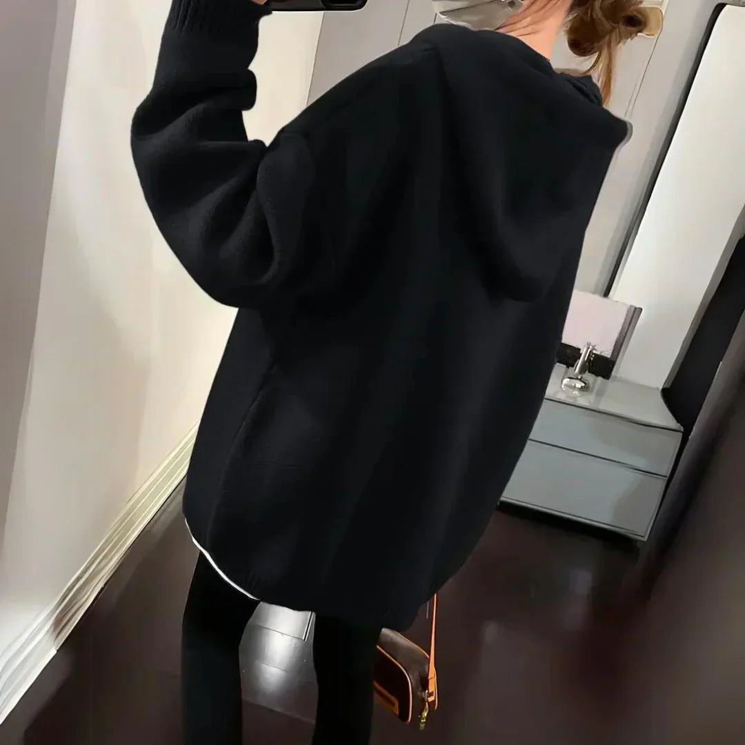 Cheers | Warm and cozy hoodie