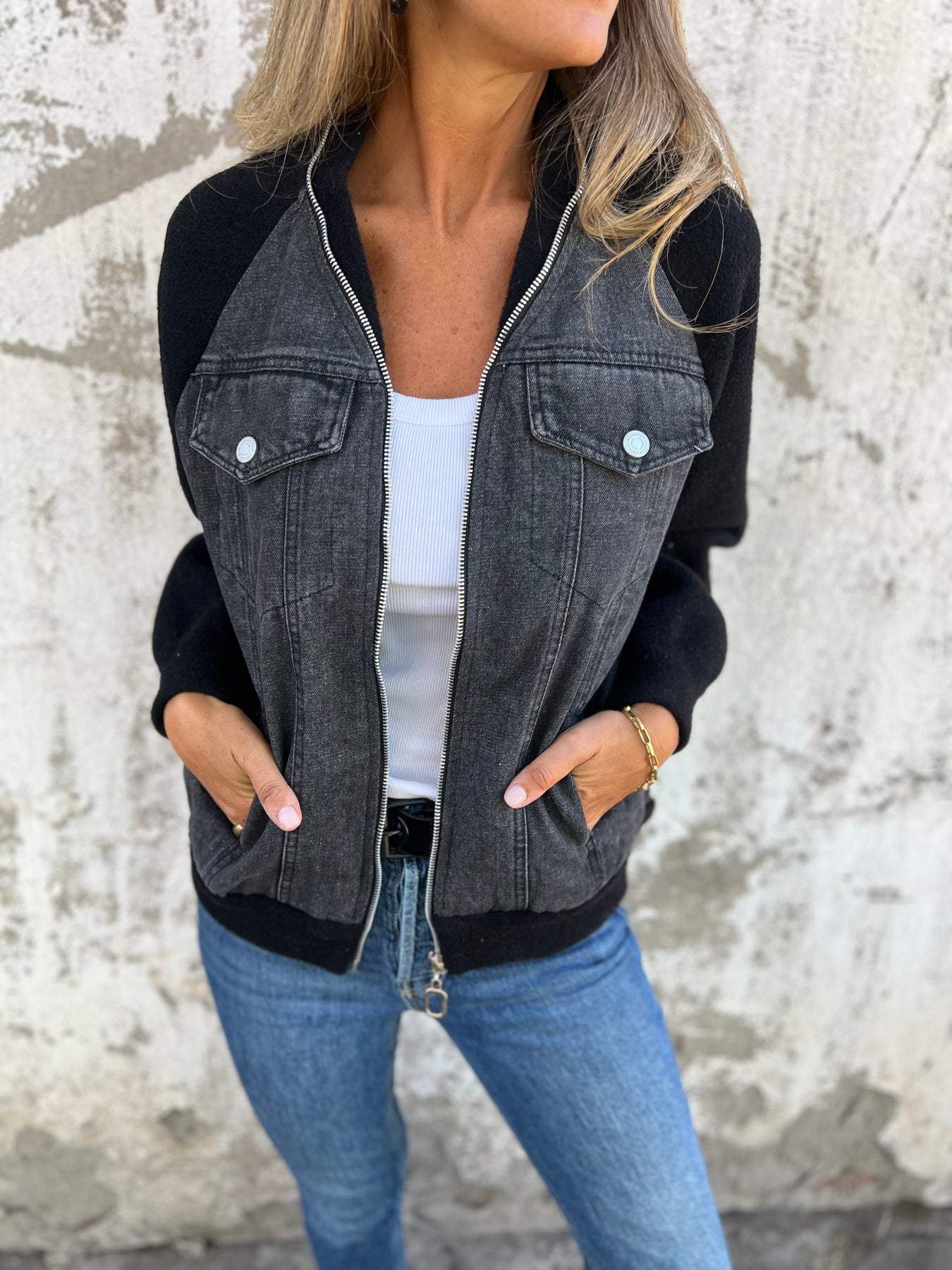 Tessa™ | Casual jack met ritssluiting en V-hals