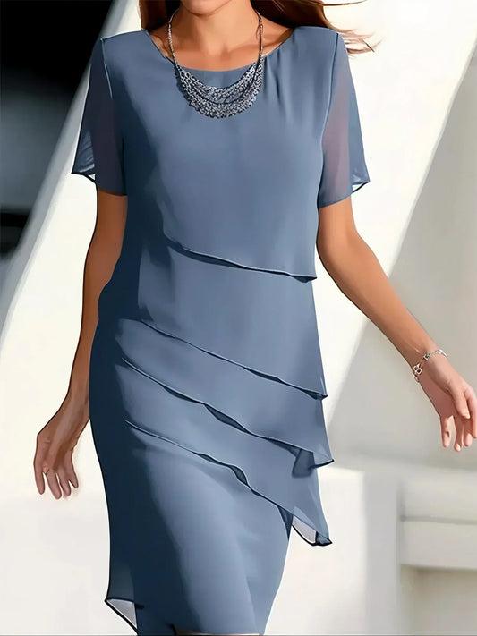Laura | Stylish, belly-covering dress