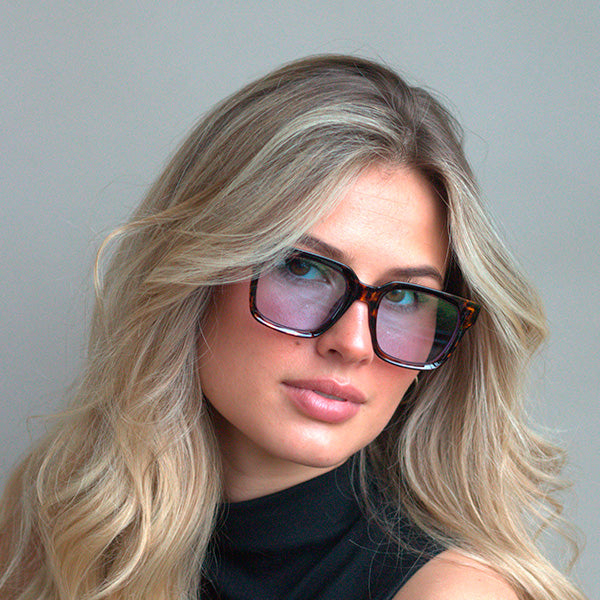 Bacoli Brown Turtle Blue Lens Solbrille - CLASSIC | WOMEN