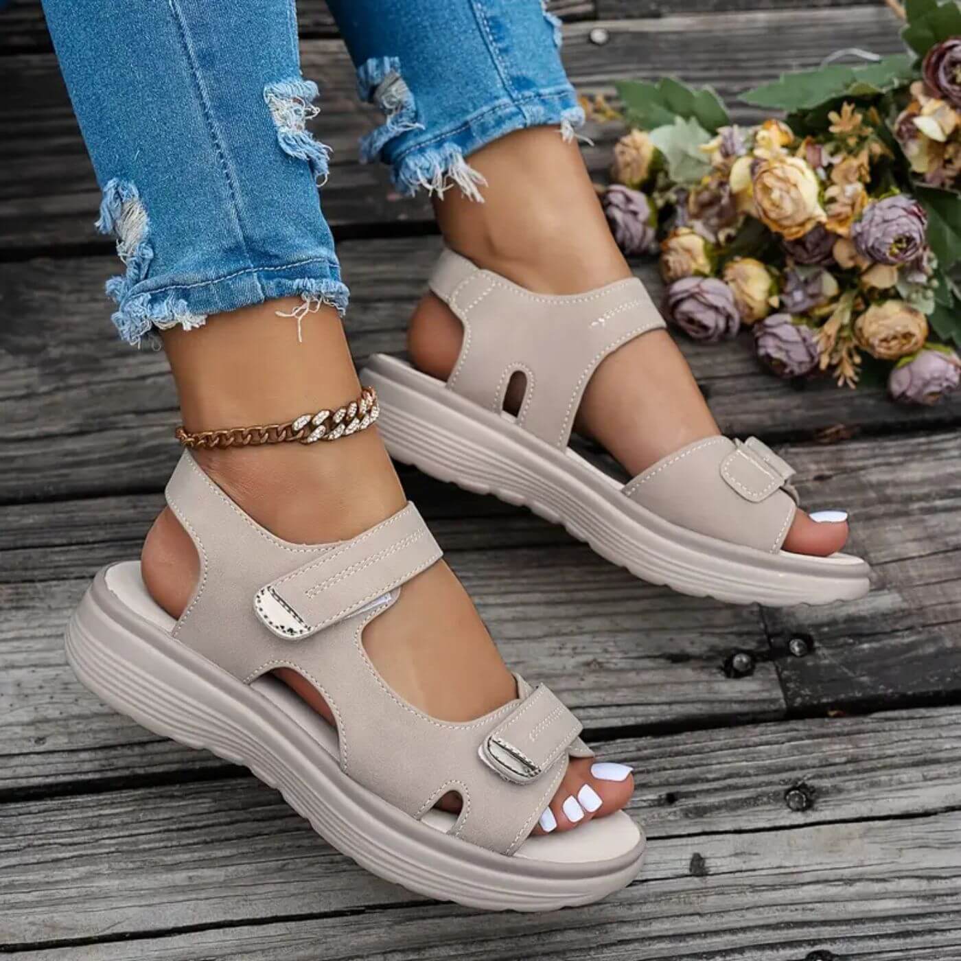 Rita™ | Comfortabele sandalen met sleehak en enkelbandje