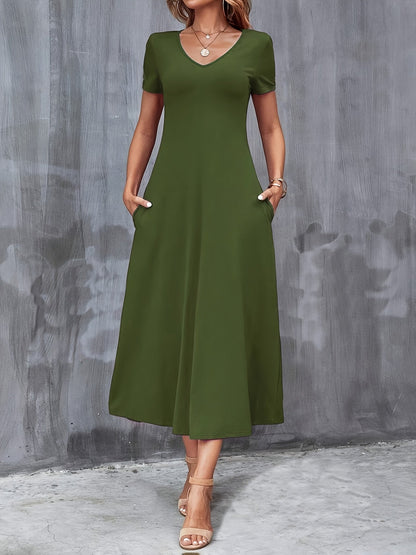 Brandy | Simple V-Neck Pocket Dress 