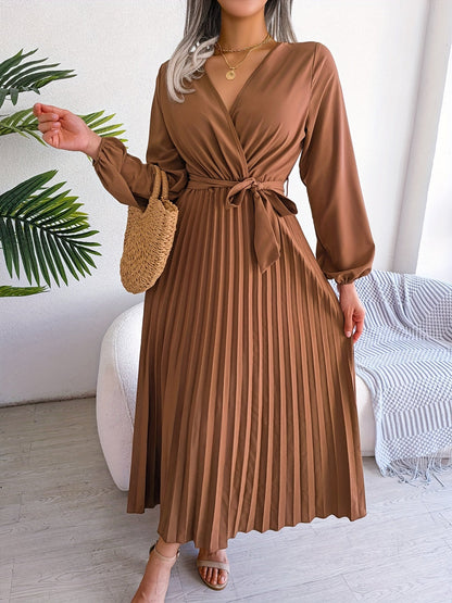 Bianca | Lunaria Elegant Pleated Dress 
