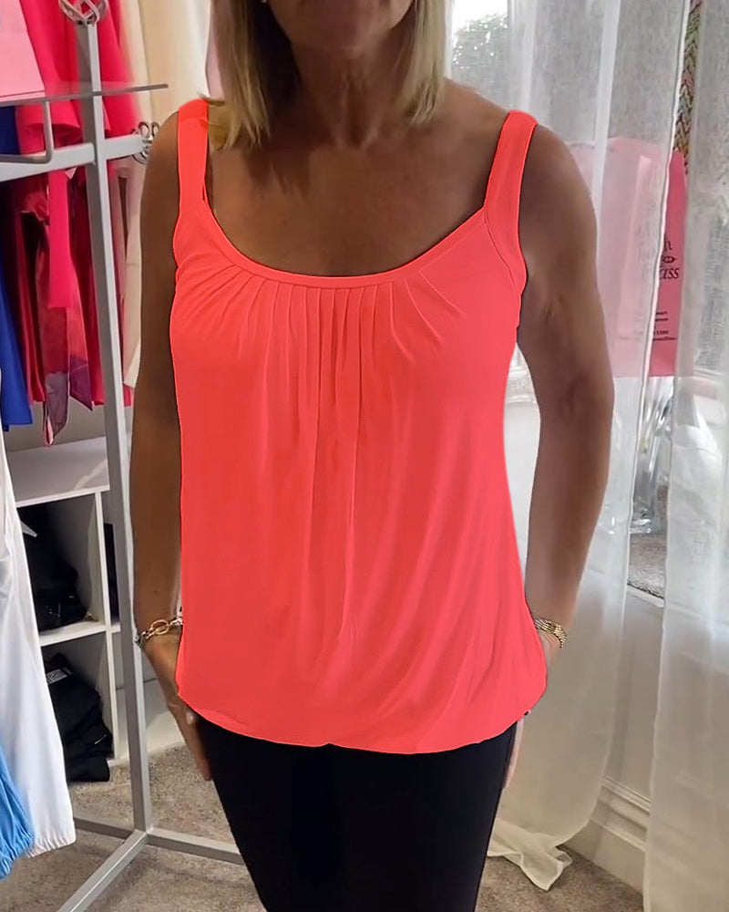 Casual Sleeveless Top with Pleat