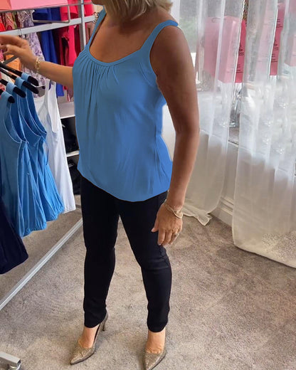 Casual Sleeveless Top with Pleat