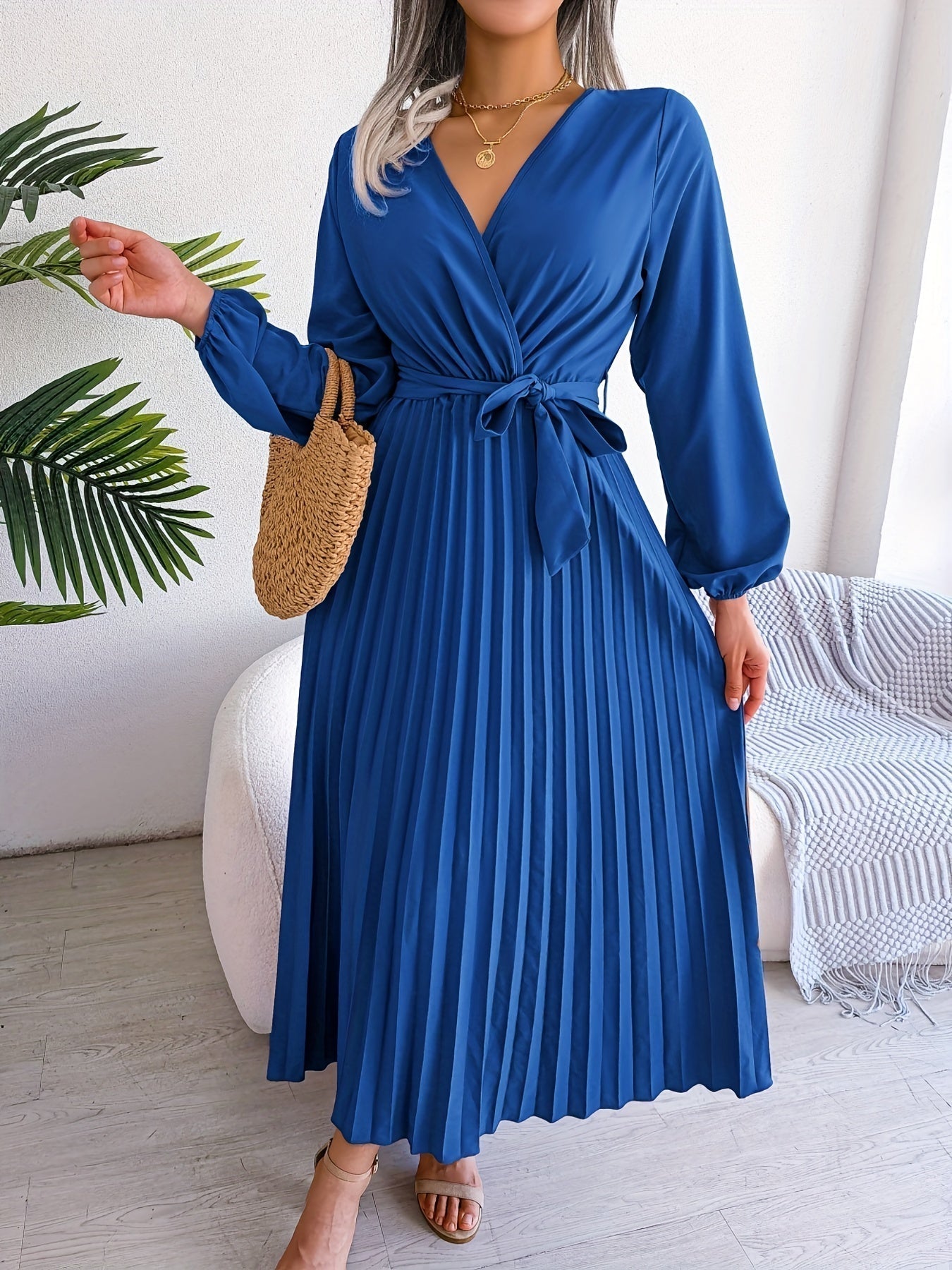Bianca | Lunaria Elegant Pleated Dress 