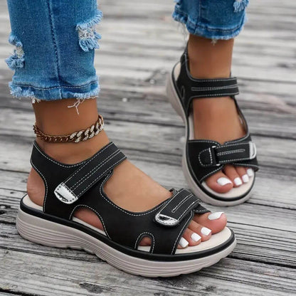 Rita™ | Comfortabele sandalen met sleehak en enkelbandje