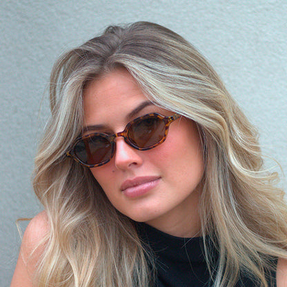 Millisimo Brown Turtle Brown Lens Solbrille - CLASSIC | WOMEN