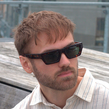 Novara Brown Turtle Solbrille - PREMIUM | MEN