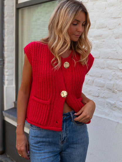 Lotte – Knitted cardigan with buttons
