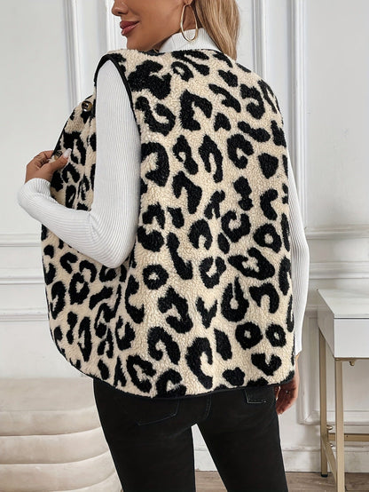 Lola – Short Leopard Print Vest