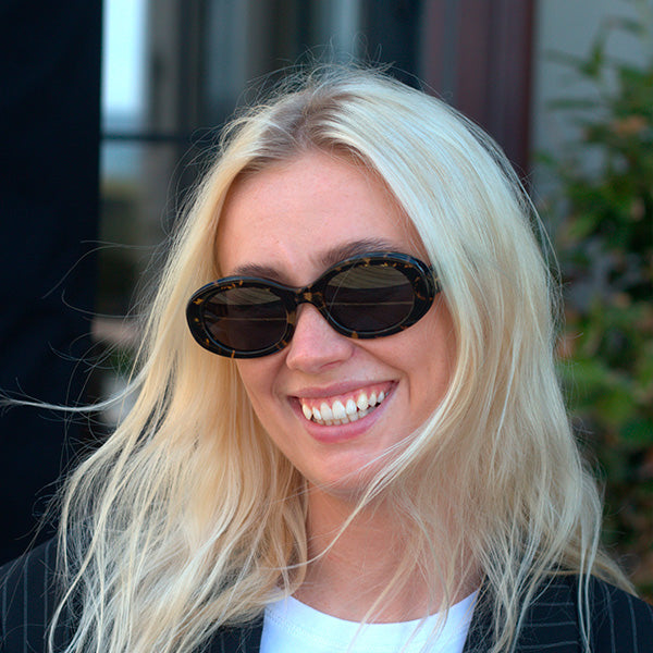 Positano Pampas Turtle Solbrille - PREMIUM | WOMEN