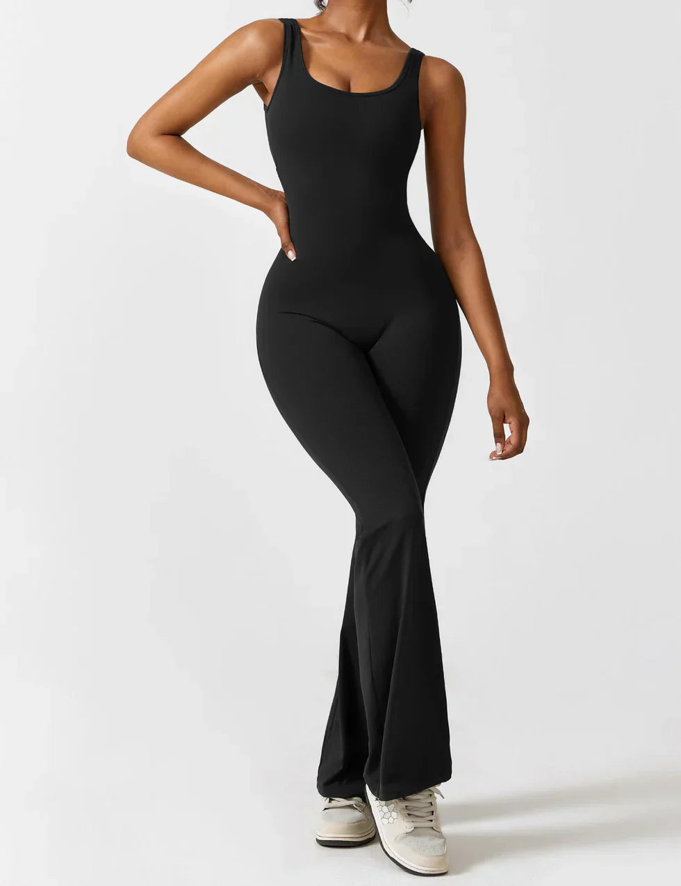 Elena - Flared V-Back Jumpsuit (1+1 GRATIS)