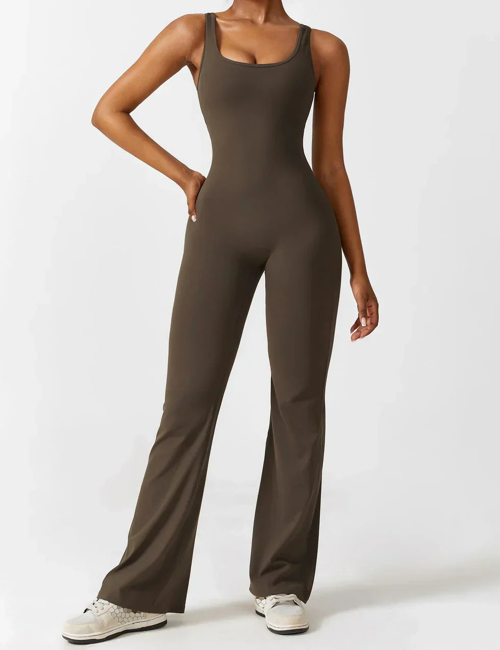 Elena - Flared V-Back Jumpsuit (1+1 GRATIS)