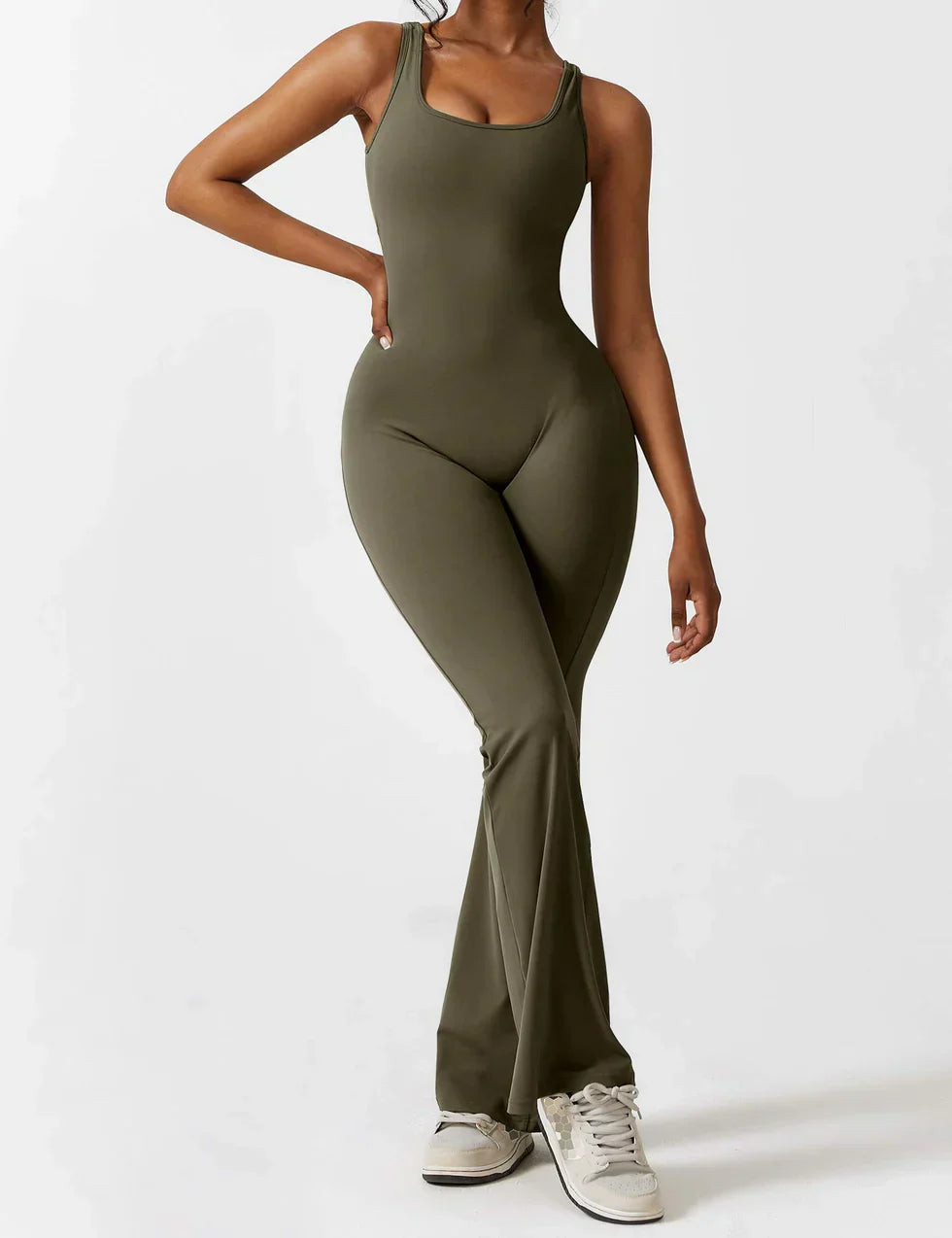 Elena - Flared V-Back Jumpsuit (1+1 GRATIS)