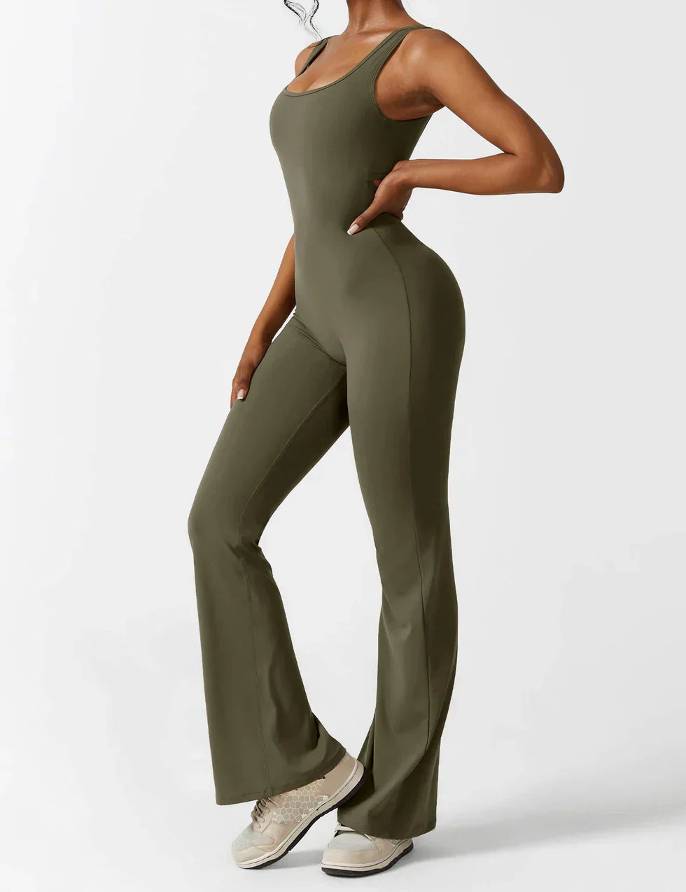 Elena - Flared V-Back Jumpsuit (1+1 GRATIS)