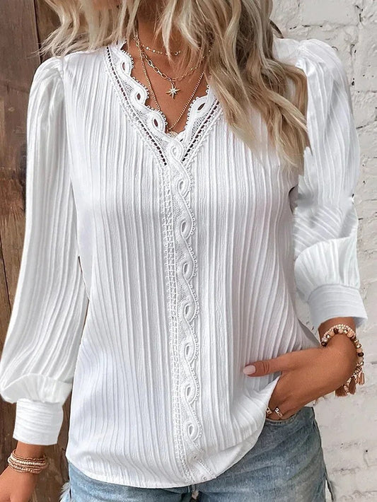 Donna | Elegant Lace Trim Blouse