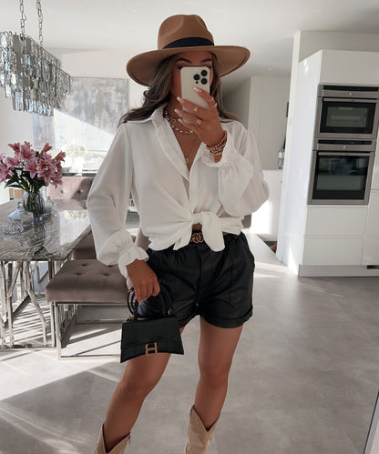 Candice | Elegant Long Sleeve Buttoned Blouse