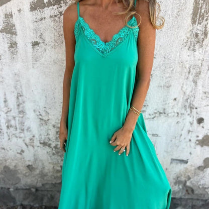 Ria™ | Elegante jurk met V-hals